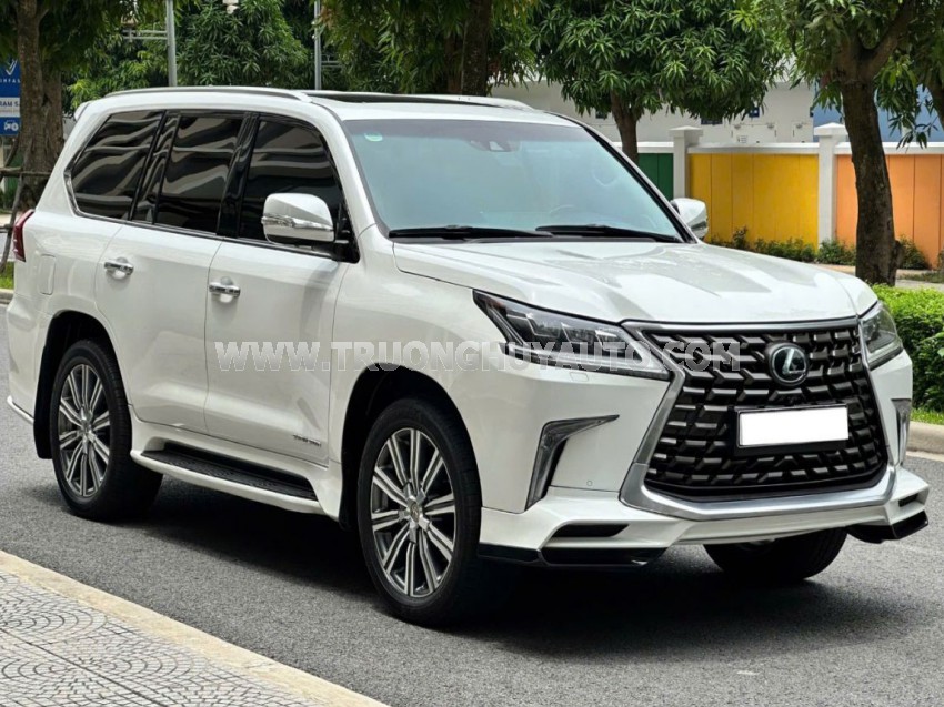 Lexus LX 570