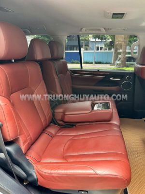 Xe Lexus LX 570 2015