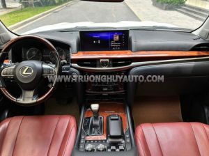 Xe Lexus LX 570 2015