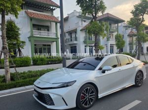 Xe Toyota Camry 2.5 HEV Top 2025