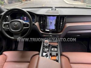 Xe Volvo XC60 Recharge T8 AWD 2022