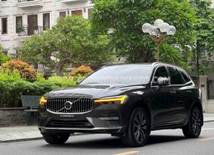 Xe Volvo XC60 Recharge T8 AWD 2022