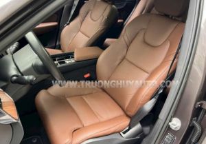 Xe Volvo XC60 Recharge T8 AWD 2022