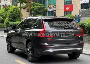 Xe Volvo XC60 Recharge T8 AWD 2022