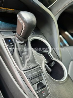 Xe Toyota Camry 2.0Q 2022