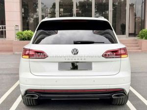 Xe Volkswagen Touareg Luxury 2.0 TSI 2023