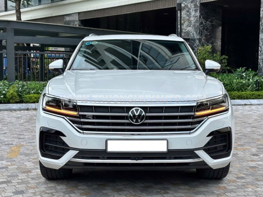 Volkswagen Touareg Luxury 2.0 TSI
