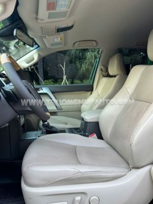 Xe Toyota Prado VX 2.7L 2022