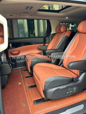 Xe Kia Carnival Signature 2.2D 2025