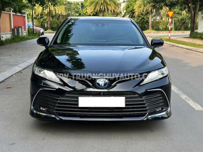 Toyota Camry 2.5HV